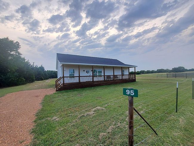 Preview of property located at 95 Red Tip Ln