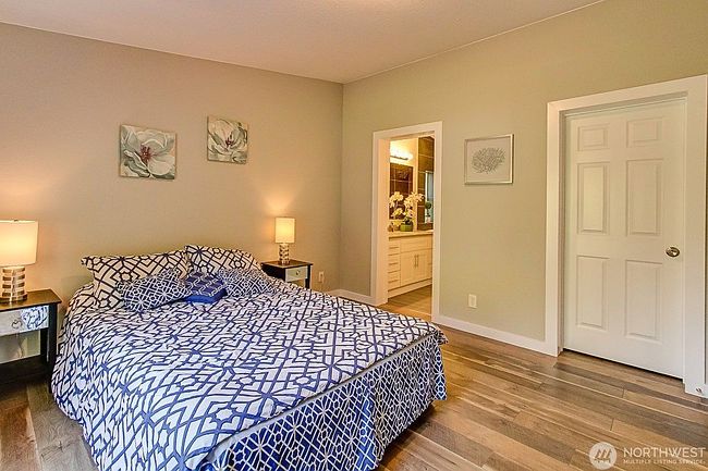 Image of 811 Tipsoo Loop Se