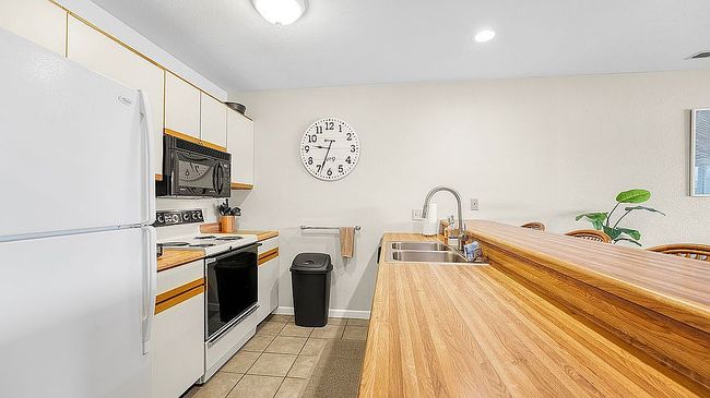 Photo of 2500 Bay Point Ln Apt 233, Osage Beach, MO