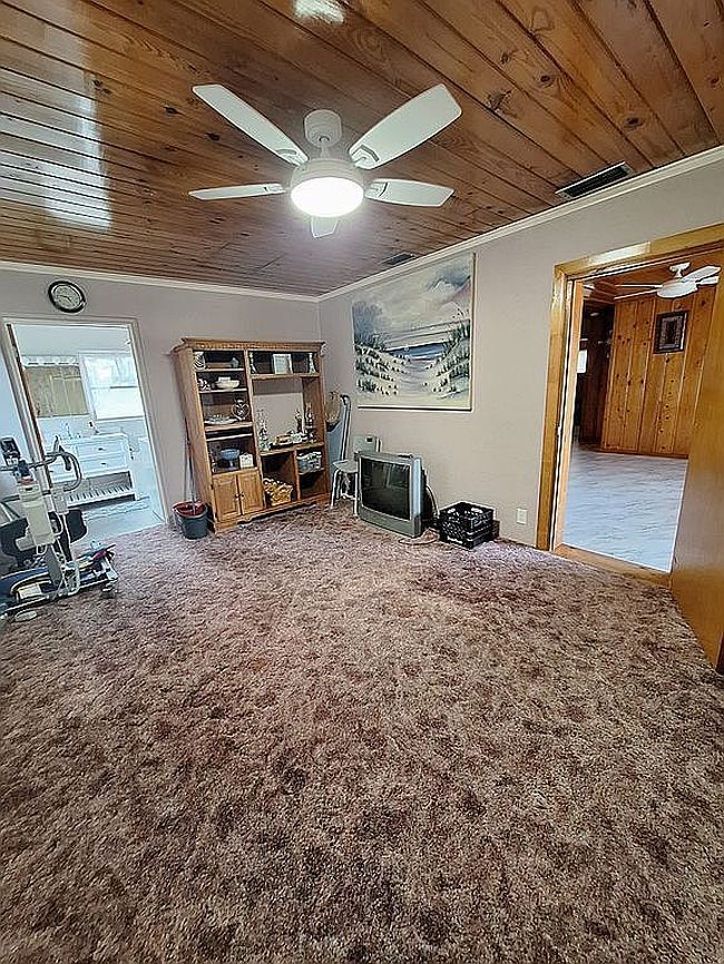 Image of 512 Michigan St