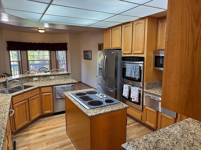 Photo of 729 Ranch Rd, Reedsport, OR