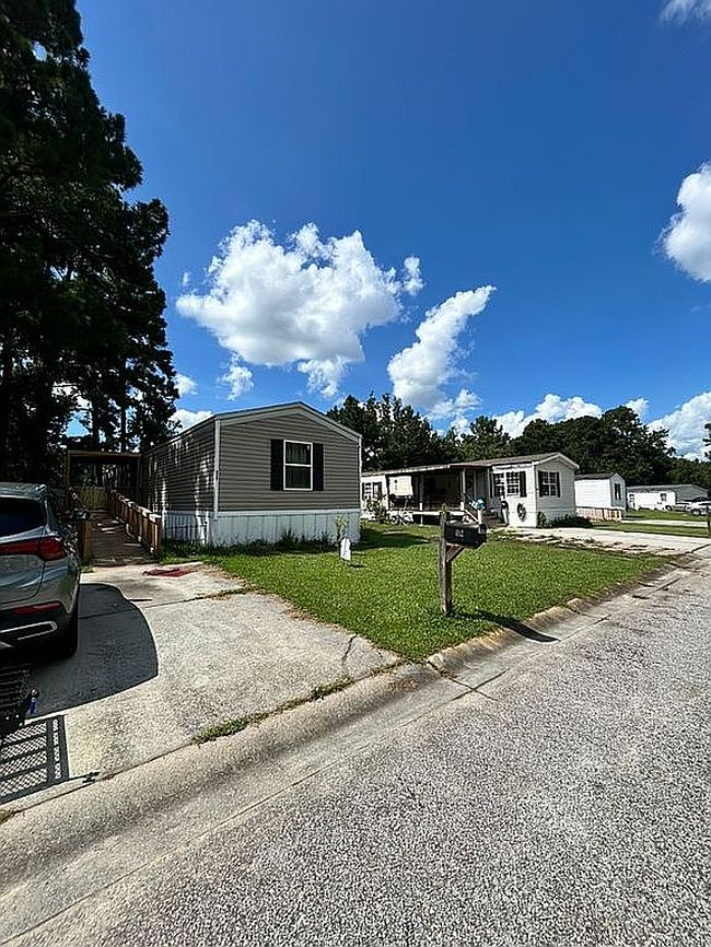 Photo of 412 Chase Ct, Summerville, SC