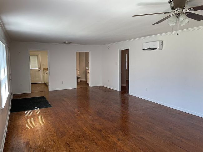 Photo of 94 Bailey St, Coffeeville, MS