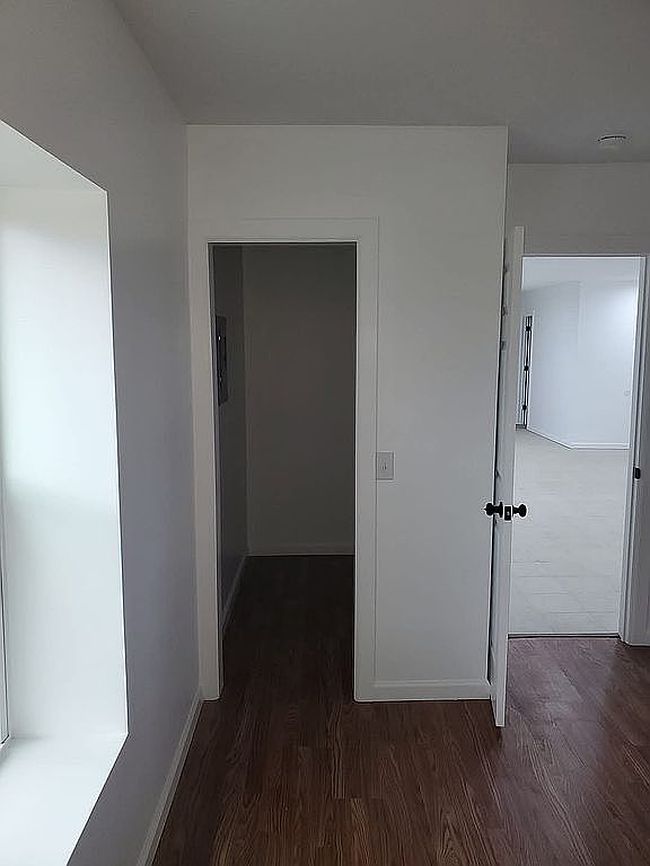 Additional photo 3 of property located at 206 S Shawnee Ave