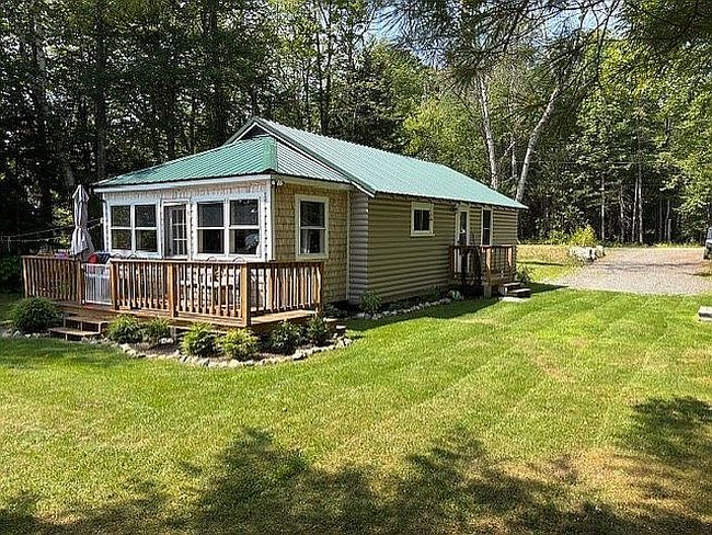 Photo of 10 Wood Duck Way, Millinocket, ME