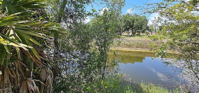 Photo of 4724 15th St Sw, Lehigh Acres, FL