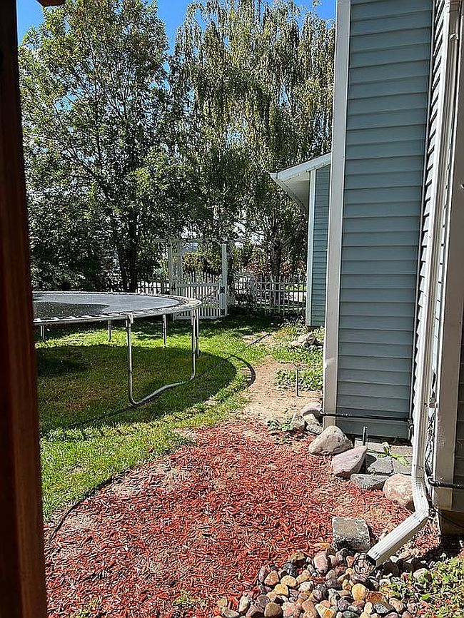 Image of 2202 Ivan Ave