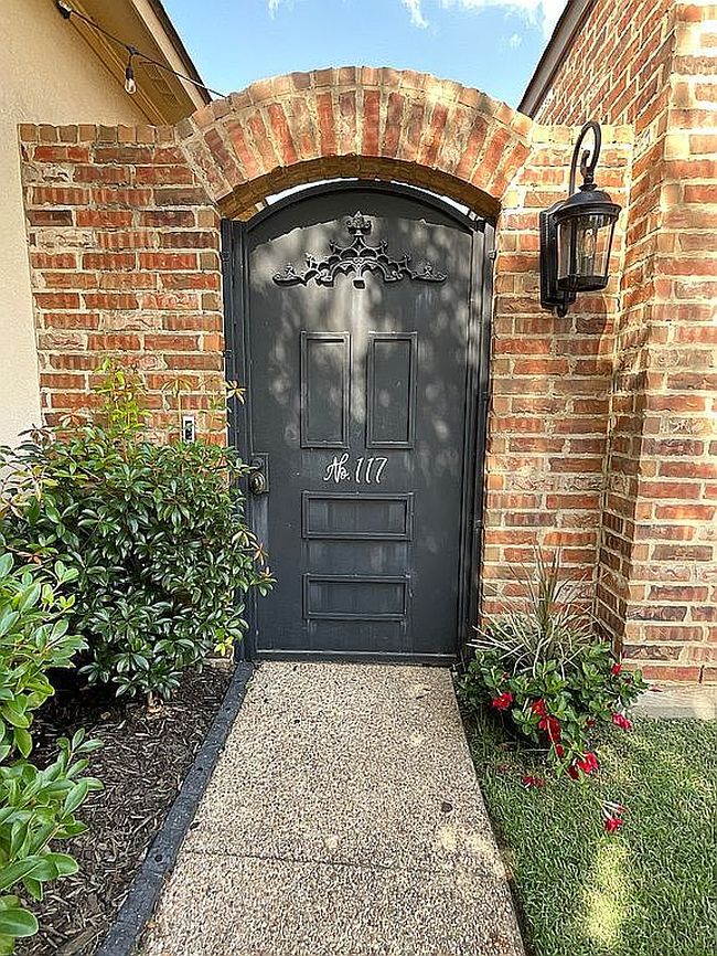 Additional photo 1 of property located at 117 Arbor Pl