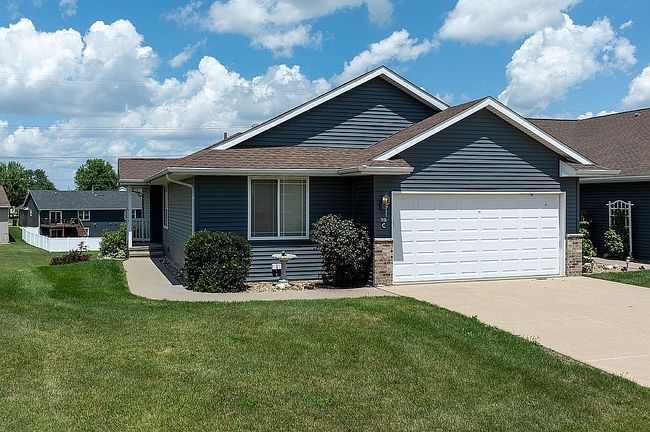 Photo of 3900 37th Ave Sw Unit C, Cedar Rapids, IA