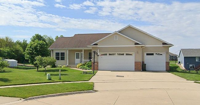 Photo of 4939 Kylie Ct, Cedar Falls, IA