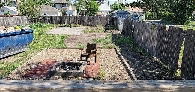 Image of 308 E 3rd Ave