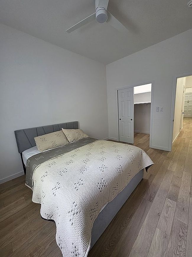 Image of 4342 45th St Apt 1G