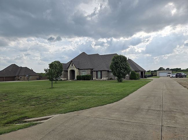 Additional photo 1 of property located at 11131 Lakecrest Dr