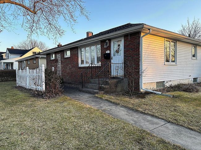 Image of 357 Forbes Ave