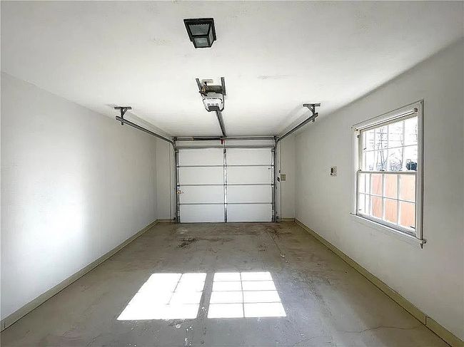 Photo of 3111 Hecktown Rd, Bethlehem, PA