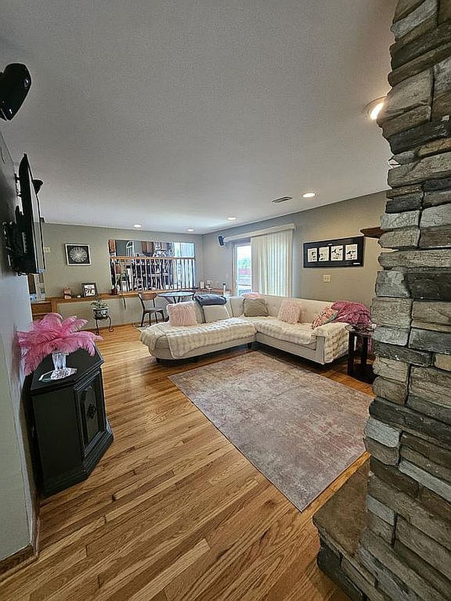 Photo of 20234 S Rosewood Ct, Frankfort, IL