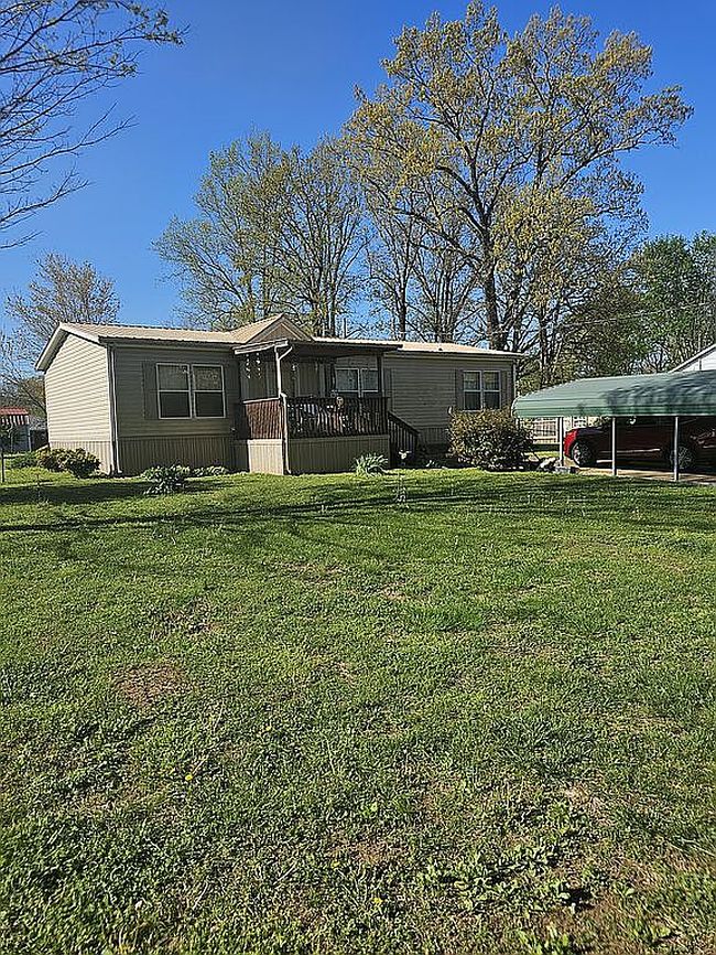 Image of 411 W Martin Rd