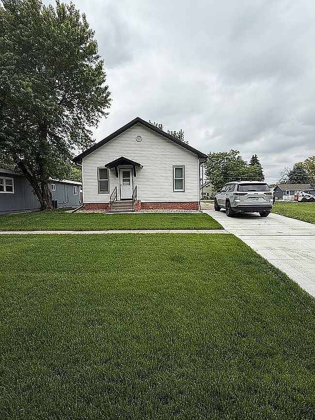 Photo of 218 Sicily Ave, Ravenna, NE