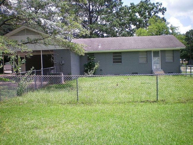 Photo of 603 Lafayette St, Pittsburg, TX
