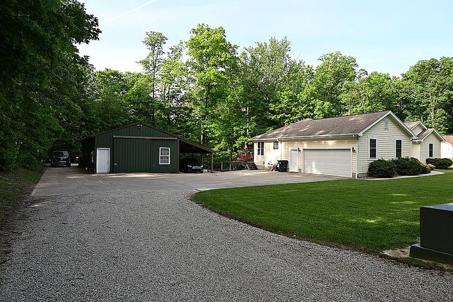 Image of 3251 Forest Rd