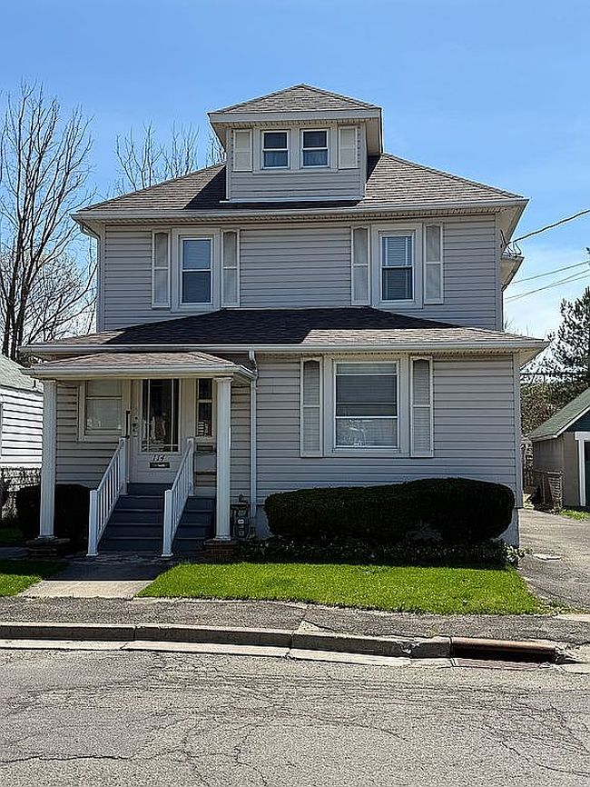 Photo of 114 North St, Johnson City, NY