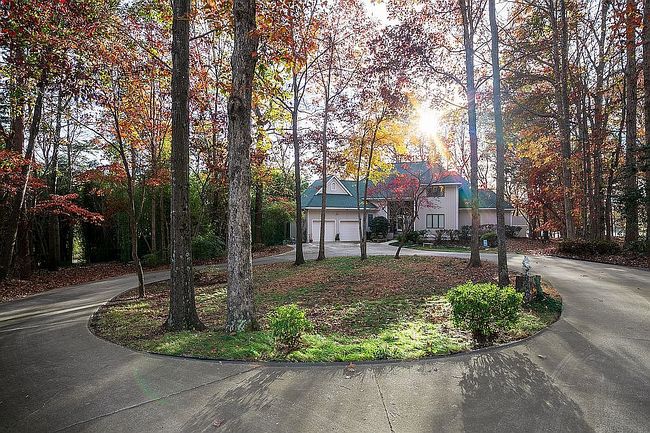Photo of 4001 Tesa Ct, High Point, NC