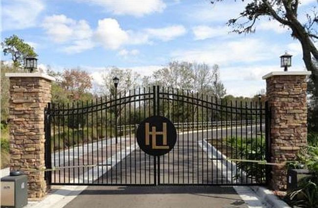 Additional photo 3 of property located at 15603 Hampton Village Dr