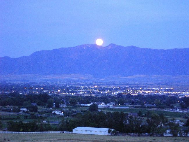 Photo of 2887 Viewcrest Cir, North Logan, UT