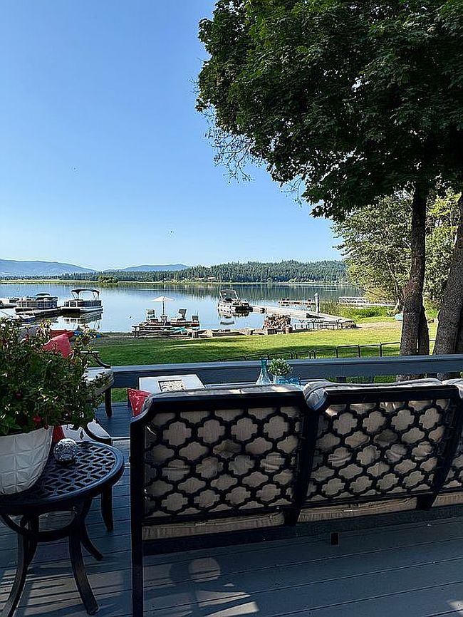 Image of 23632 E Beach Ln