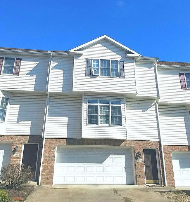 Image of 1016 Saint Pauls Ln