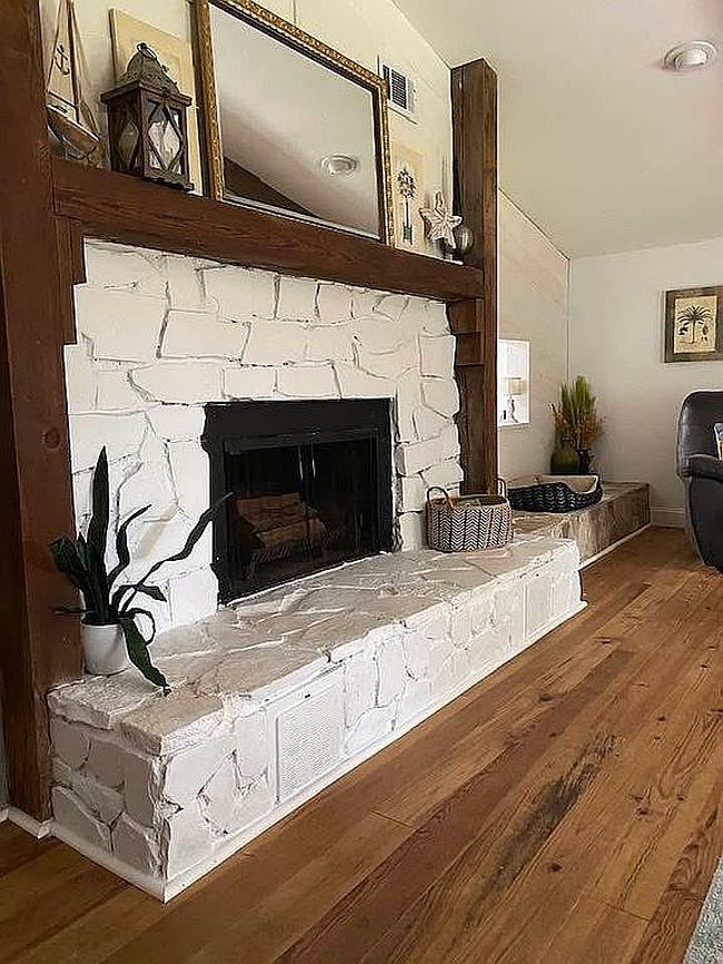 Photo of 8608 Acorn Dr, Gautier, MS