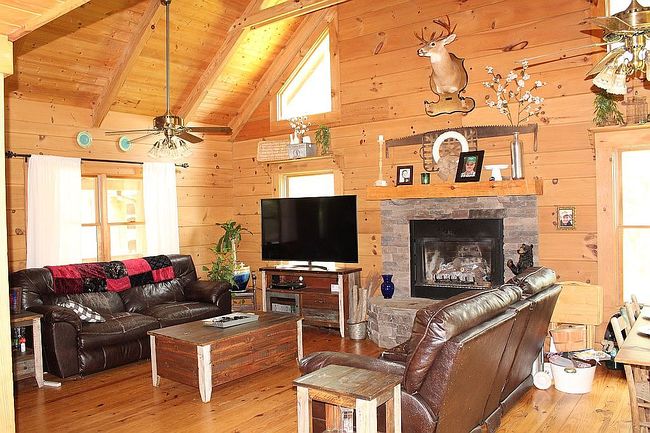 Photo of 435 Berry Hill Rd #3, Ellijay, GA