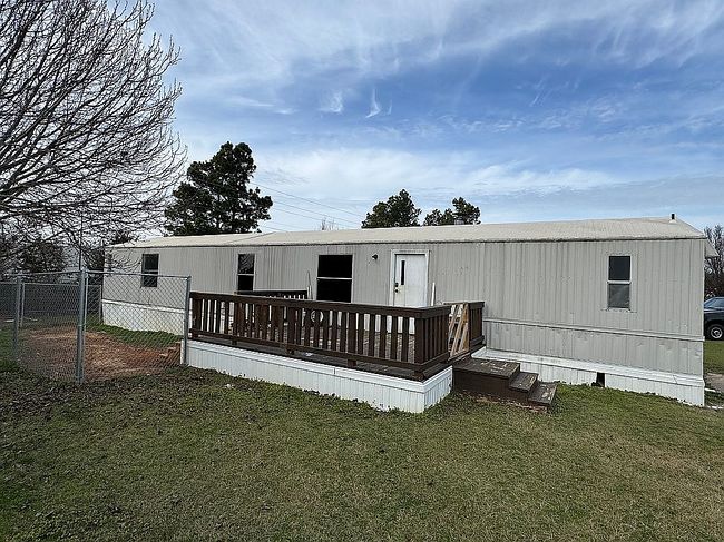 Image of 3101 State Highway 31 E Trailer 36
