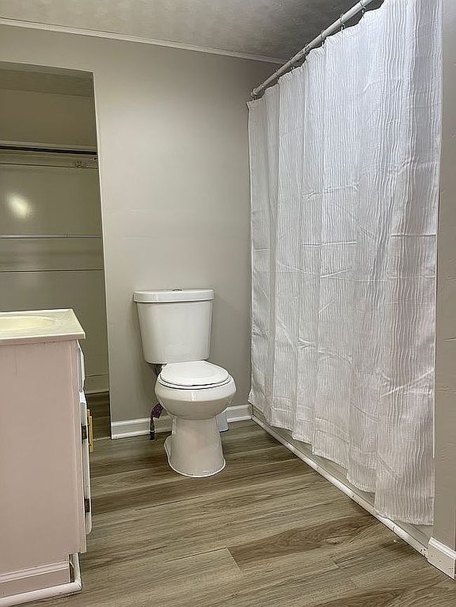 Photo of 1130 W 5th St, Erie, PA