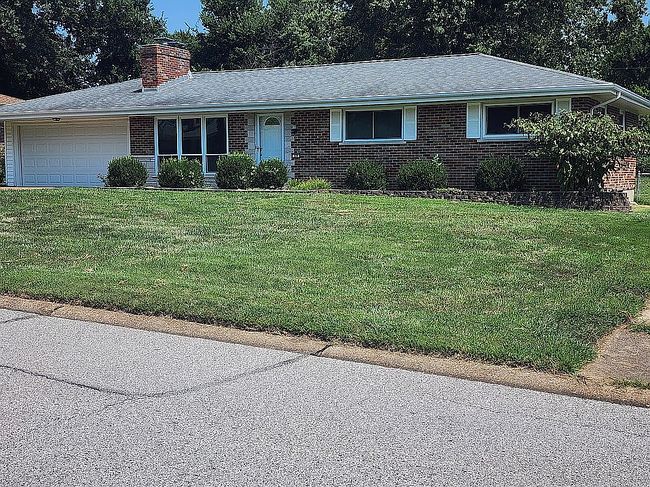Photo of 122 Smith Dr