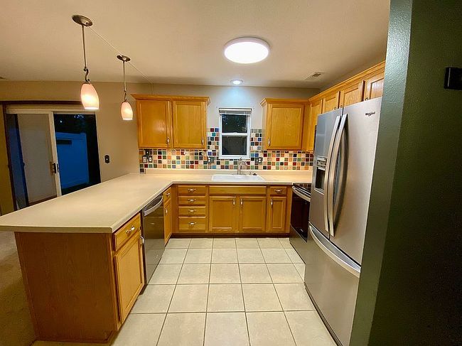 Photo of 1117 Nw Prairie Ridge Dr, Ankeny, IA