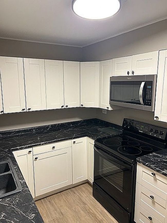 Image of 710 Saint Andrews Ln Apt 10