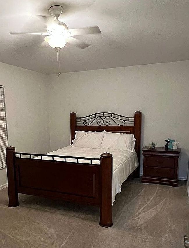 Image of 1142 Sw 31st Ter