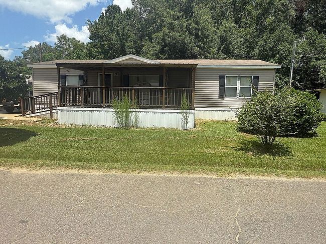 Photo of 214 E Bawcom St, West Monroe, LA