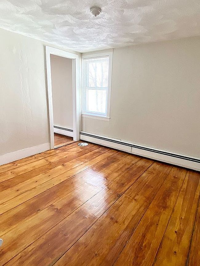Photo of 21-27 Gay St, North Chelmsford, MA