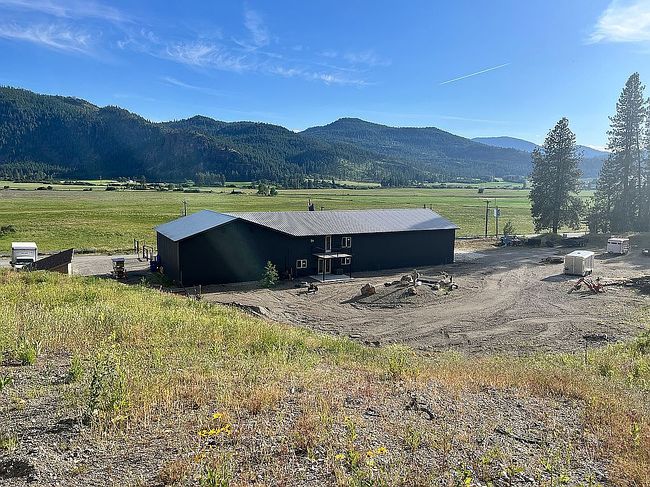 Photo of 1937 Highway 395 S