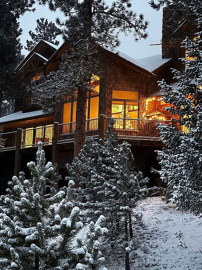 Photo of 29528 Blue Moon Dr, Evergreen, CO
