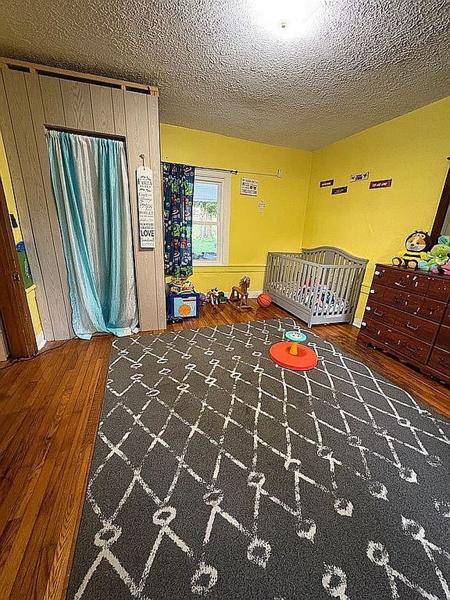 Photo of 85 Main St, Union, WV