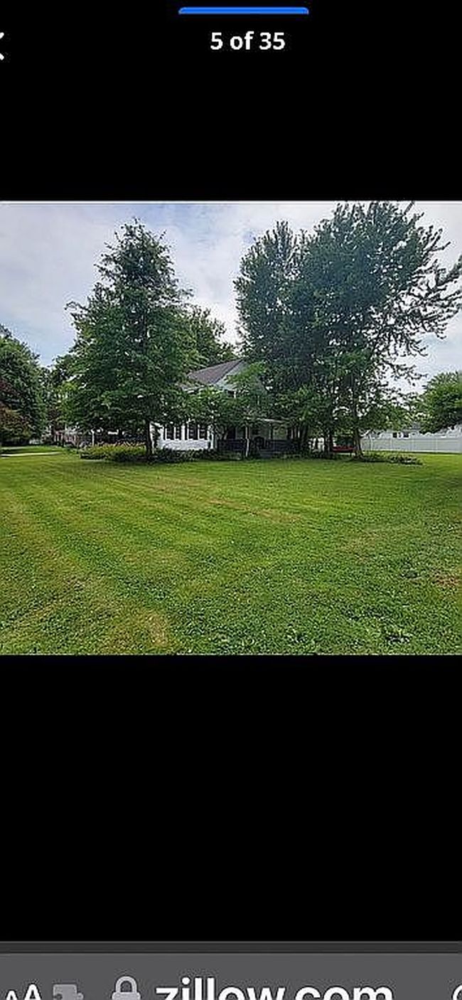 Photo of 38 W 8th St, Newton Falls, OH