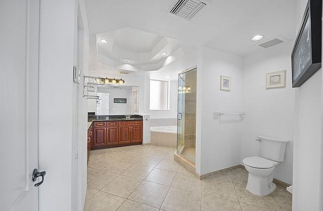 Image of 1395 S Ocean Blvd #6C
