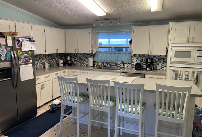 Image of 405 Macadamia Dr