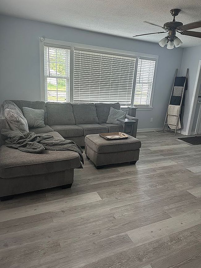 Image of 111 E 20th St