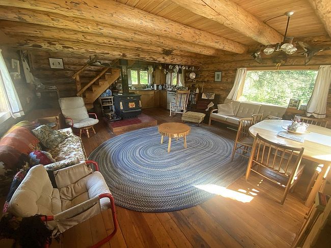 Image of 13880 Bonnielaine Rd