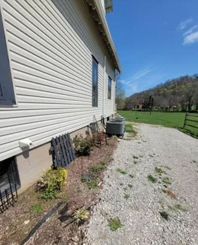 Image of 605 11th St