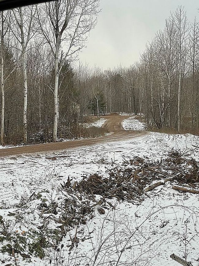 Image of Airport Park Rd
